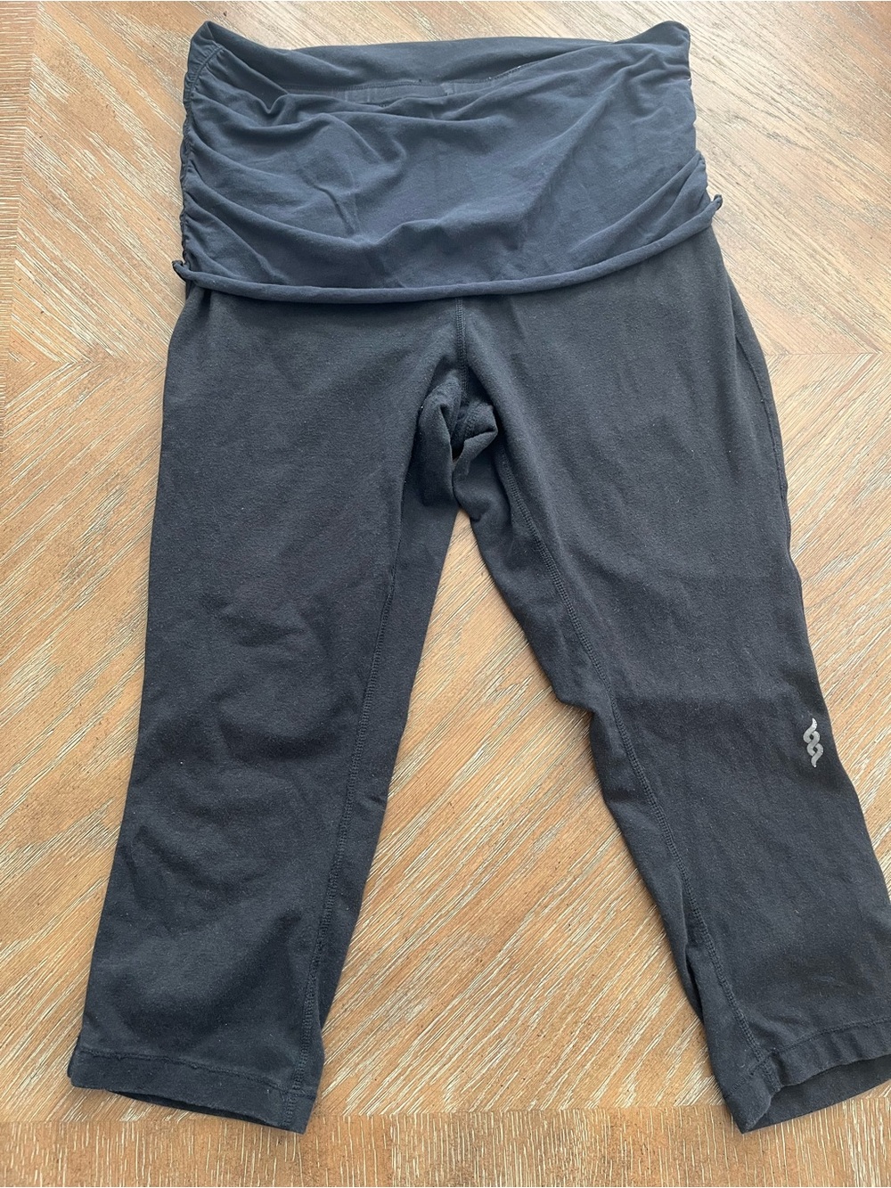 New Balance Black Fold-Over Waist Capri Leggings